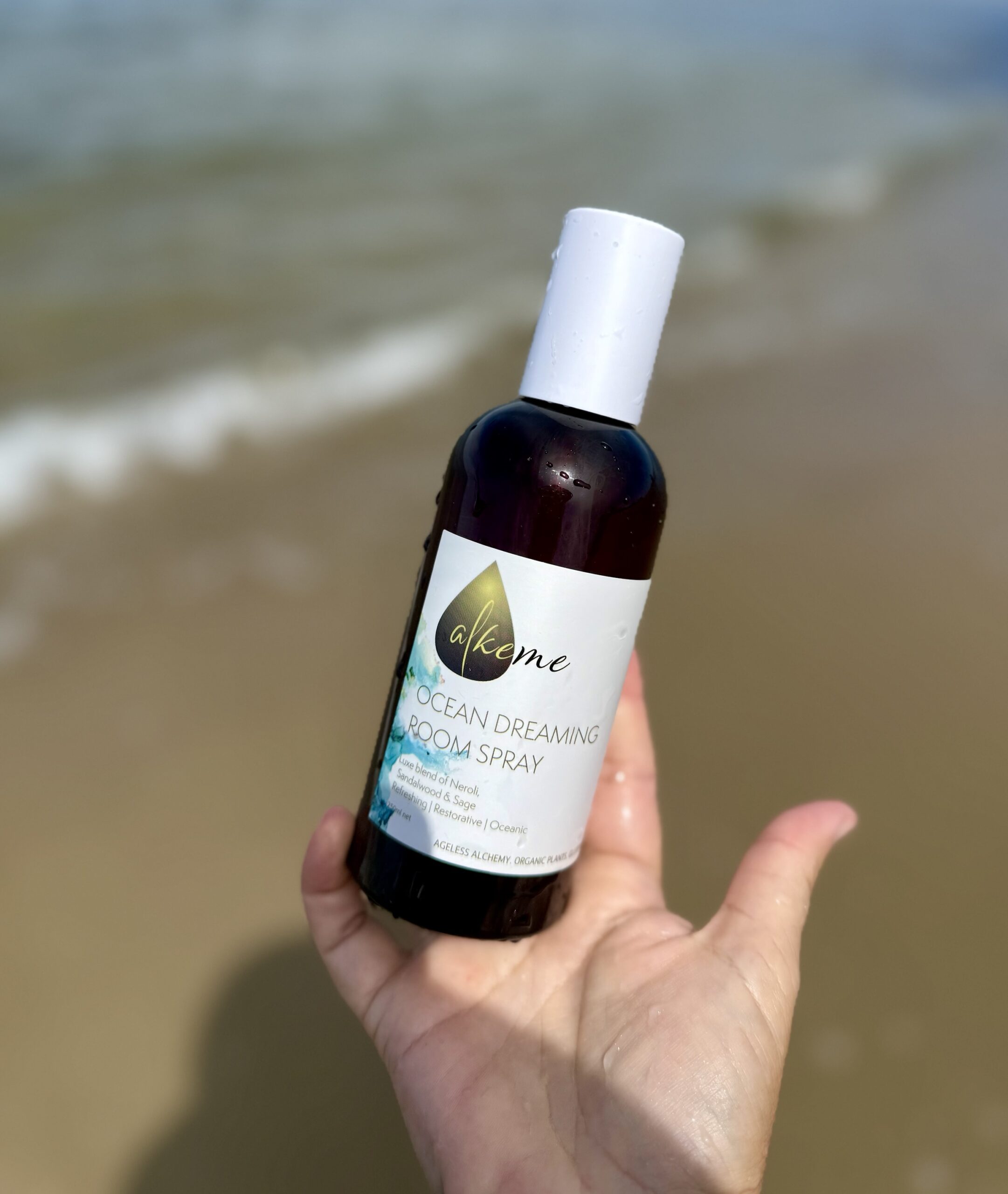 Ocean Dreaming Room Spray - Image 2